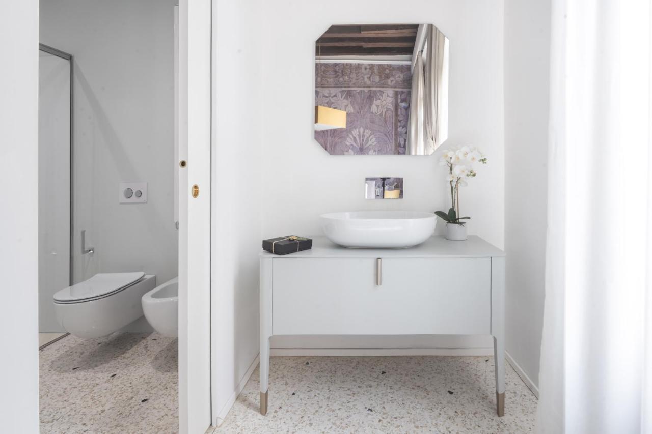 Ninfea Luxury Suites Wenecja Zewnętrze zdjęcie