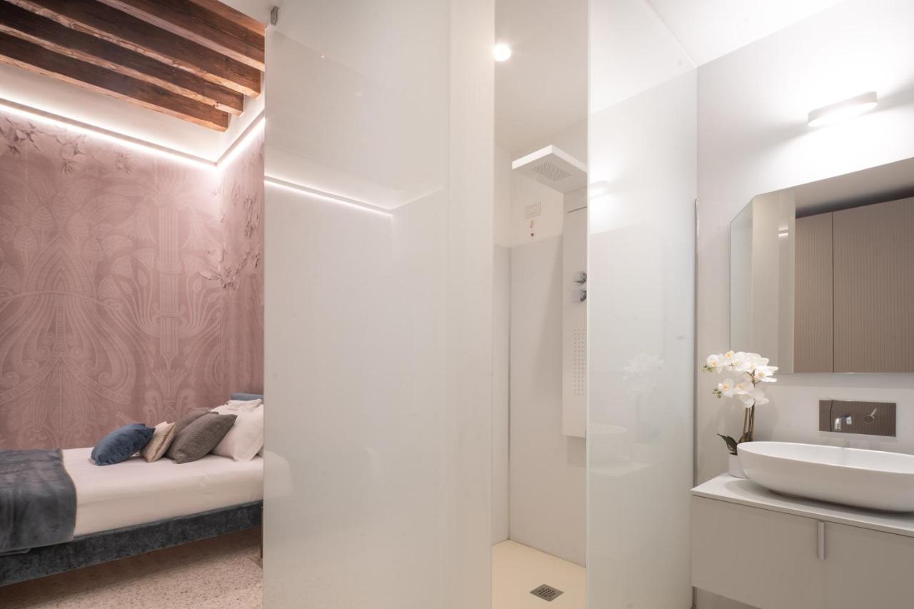 Ninfea Luxury Suites Wenecja Zewnętrze zdjęcie