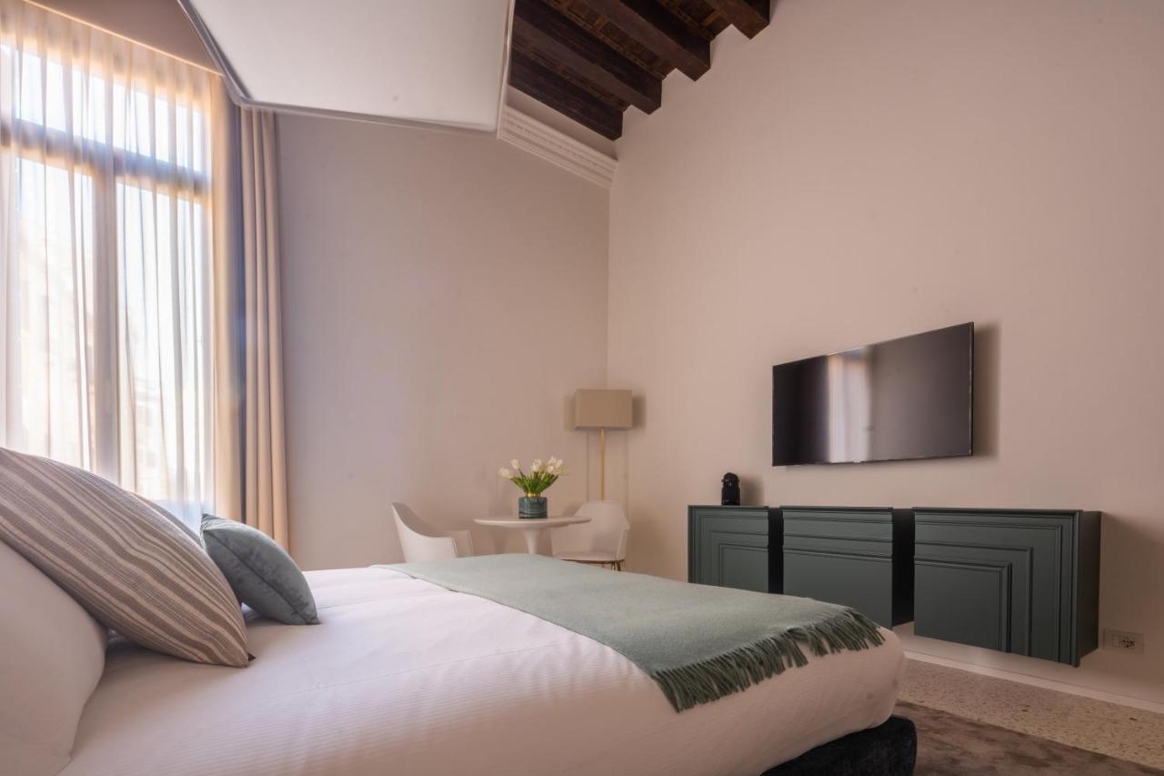 Ninfea Luxury Suites Wenecja Zewnętrze zdjęcie